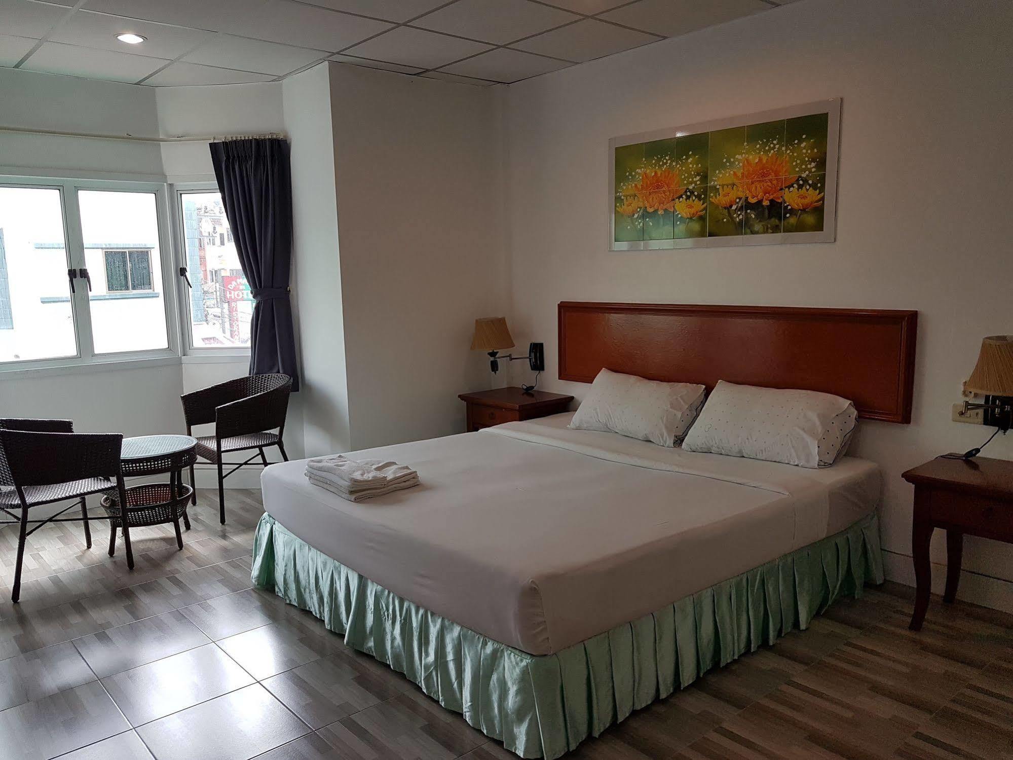Welcome Inn Hotel @ Karon Beach. Single Room From Only 500 Baht Phuket Exteriör bild
