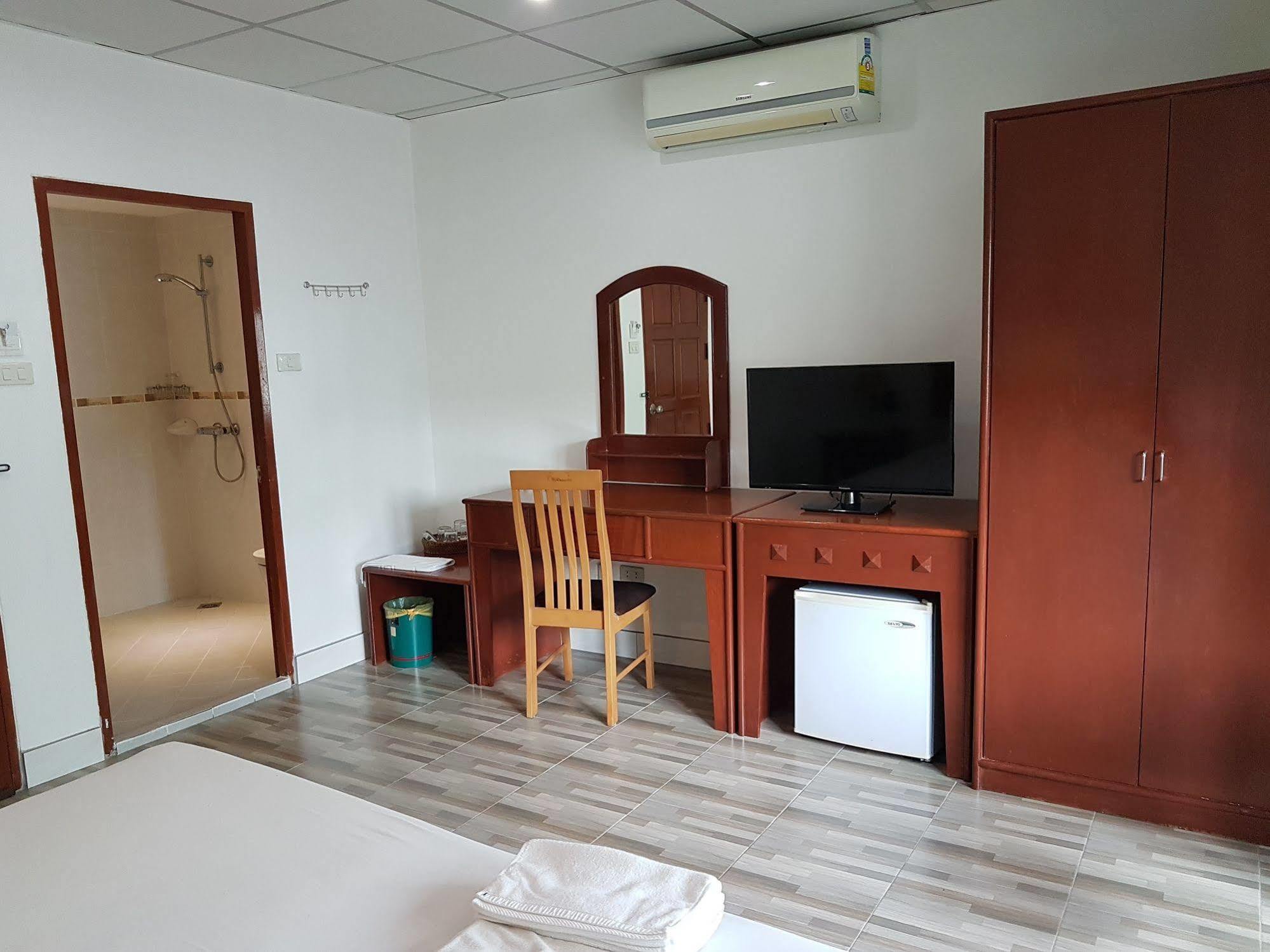 Welcome Inn Hotel @ Karon Beach. Single Room From Only 500 Baht Phuket Exteriör bild