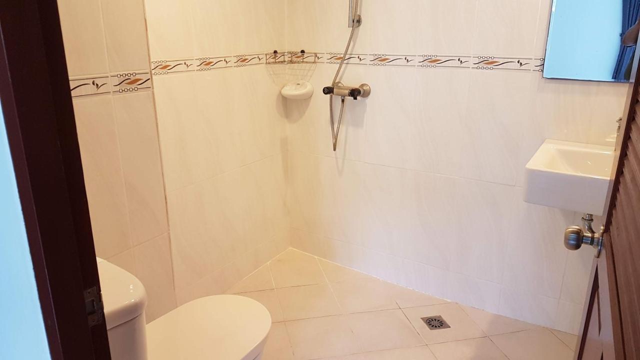 Welcome Inn Hotel @ Karon Beach. Single Room From Only 500 Baht Phuket Exteriör bild